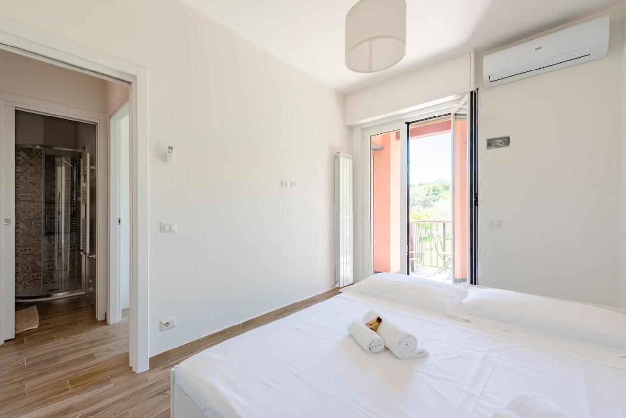 Joivy Lele Apartment With Swimming Pool Rapallo Eksteriør bilde